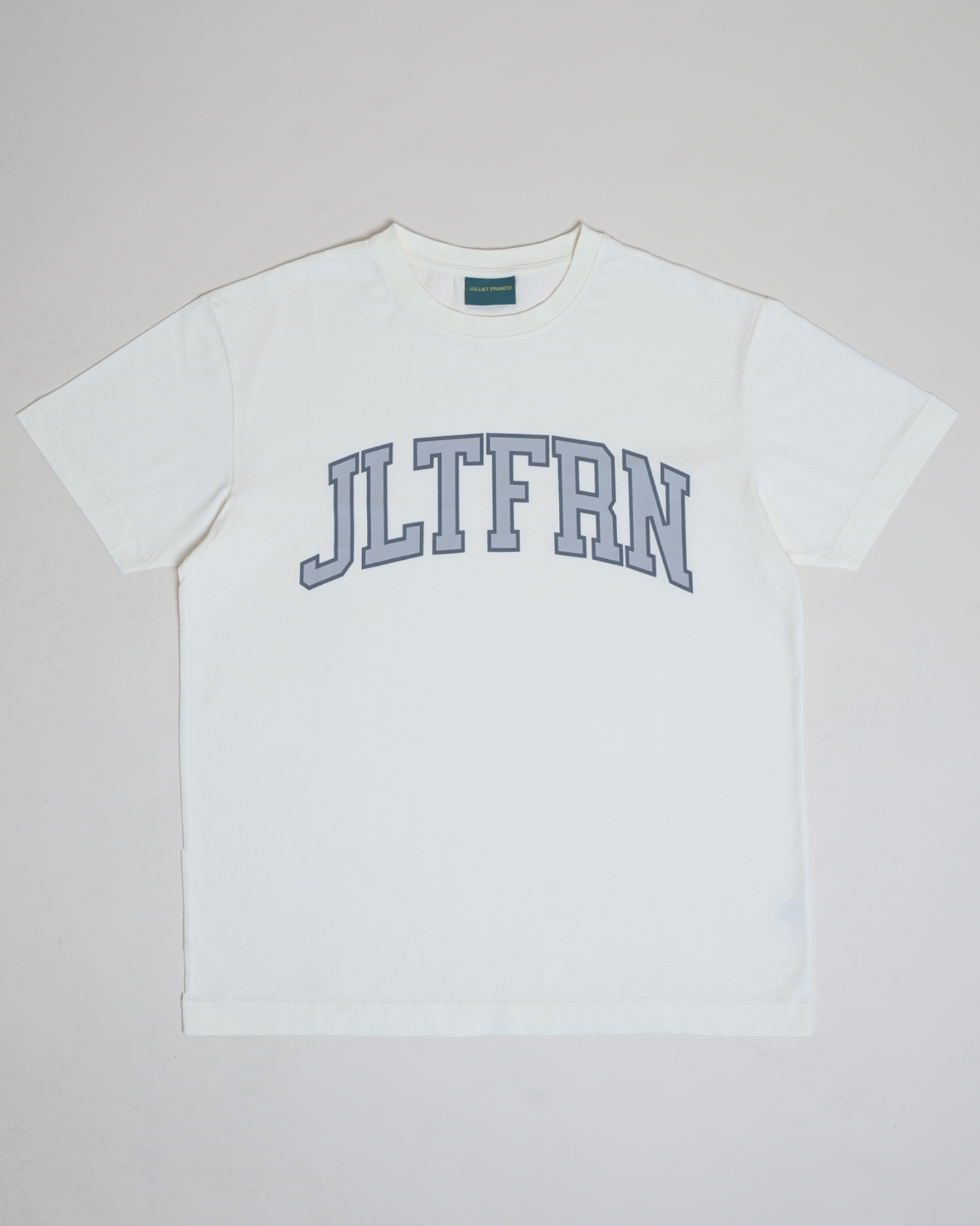 L'ESSENCE JLTFRN